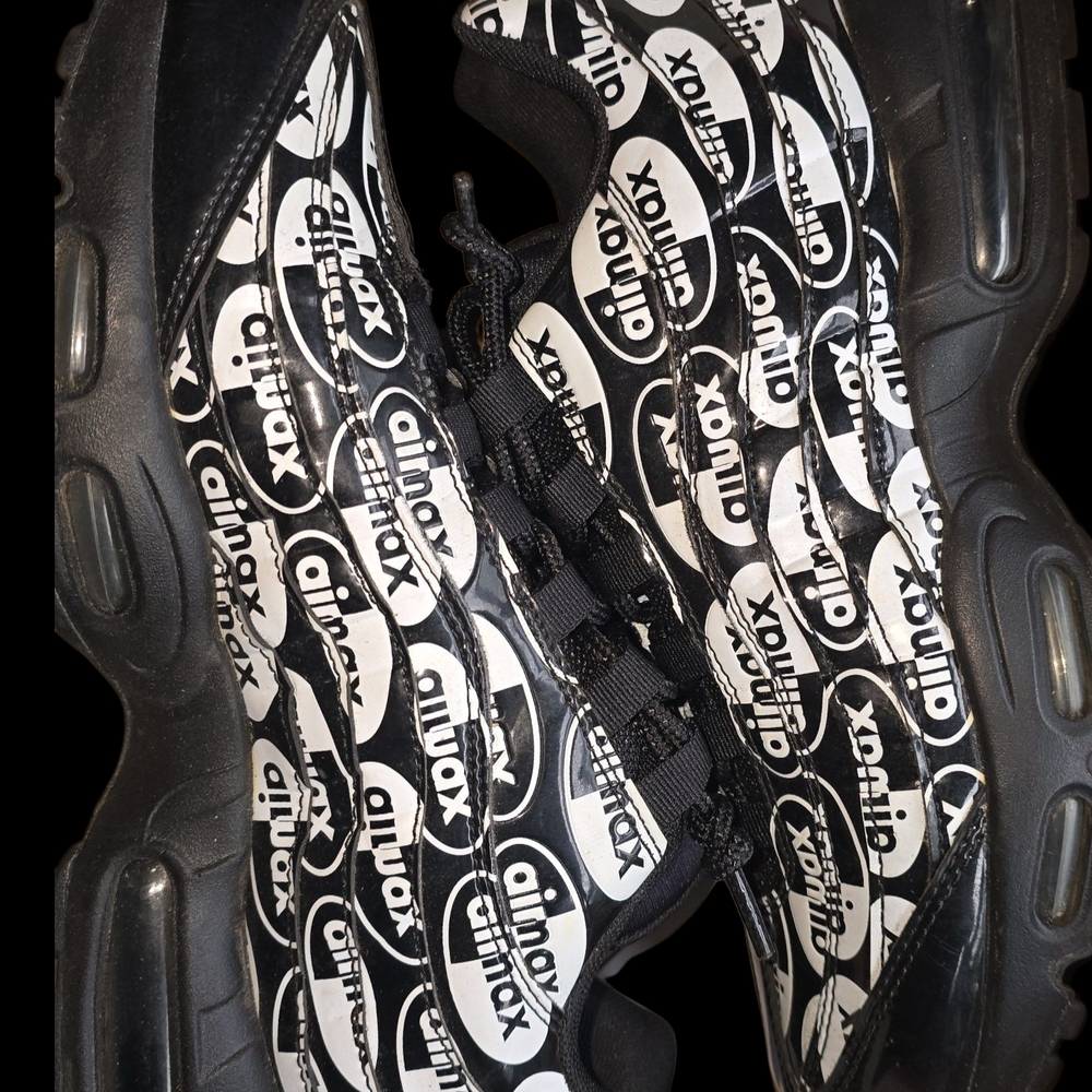 Nike Air Max Black and White Athletic Shoes/Will Trade